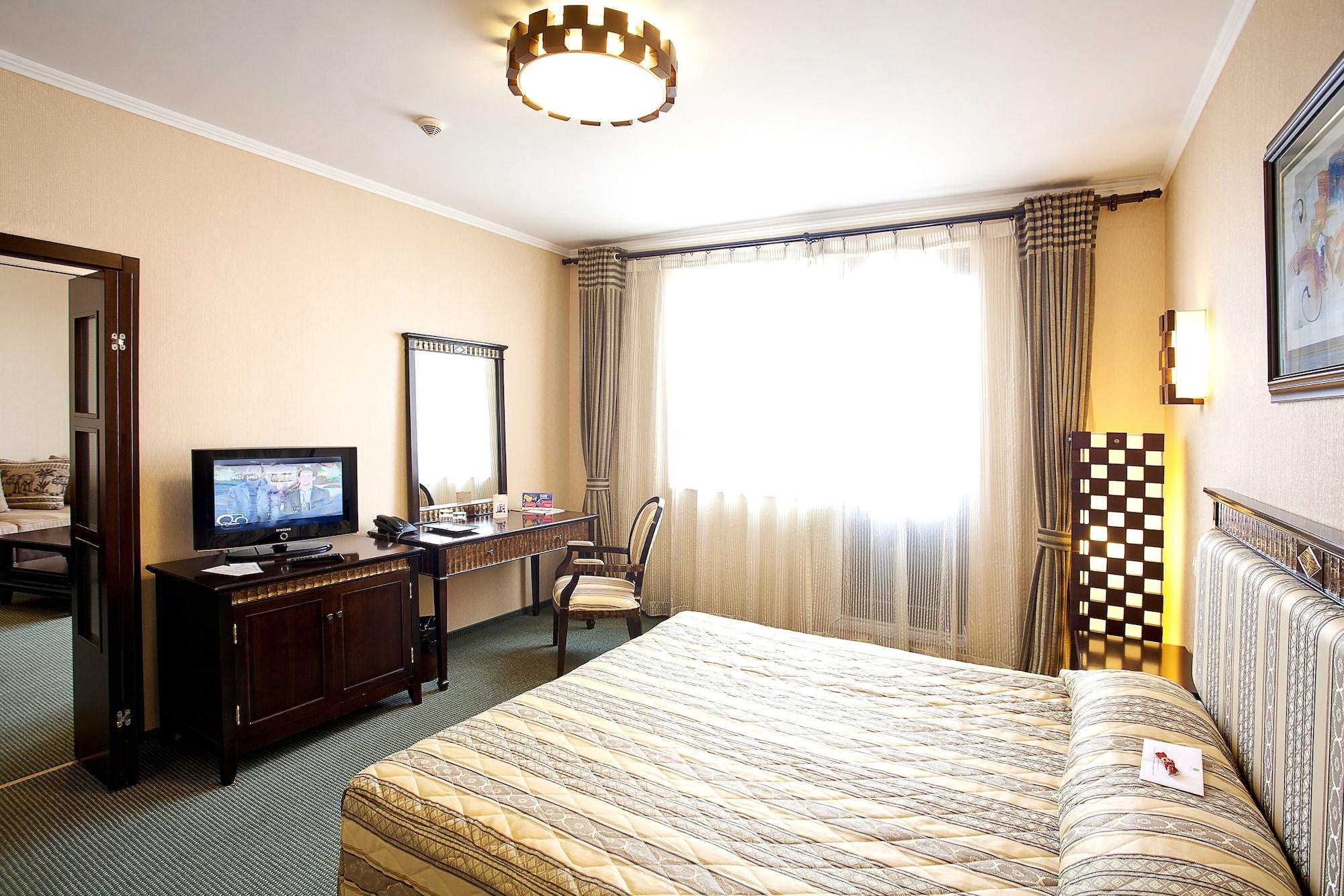 Hotel Tecadra Pipera Екстер'єр фото