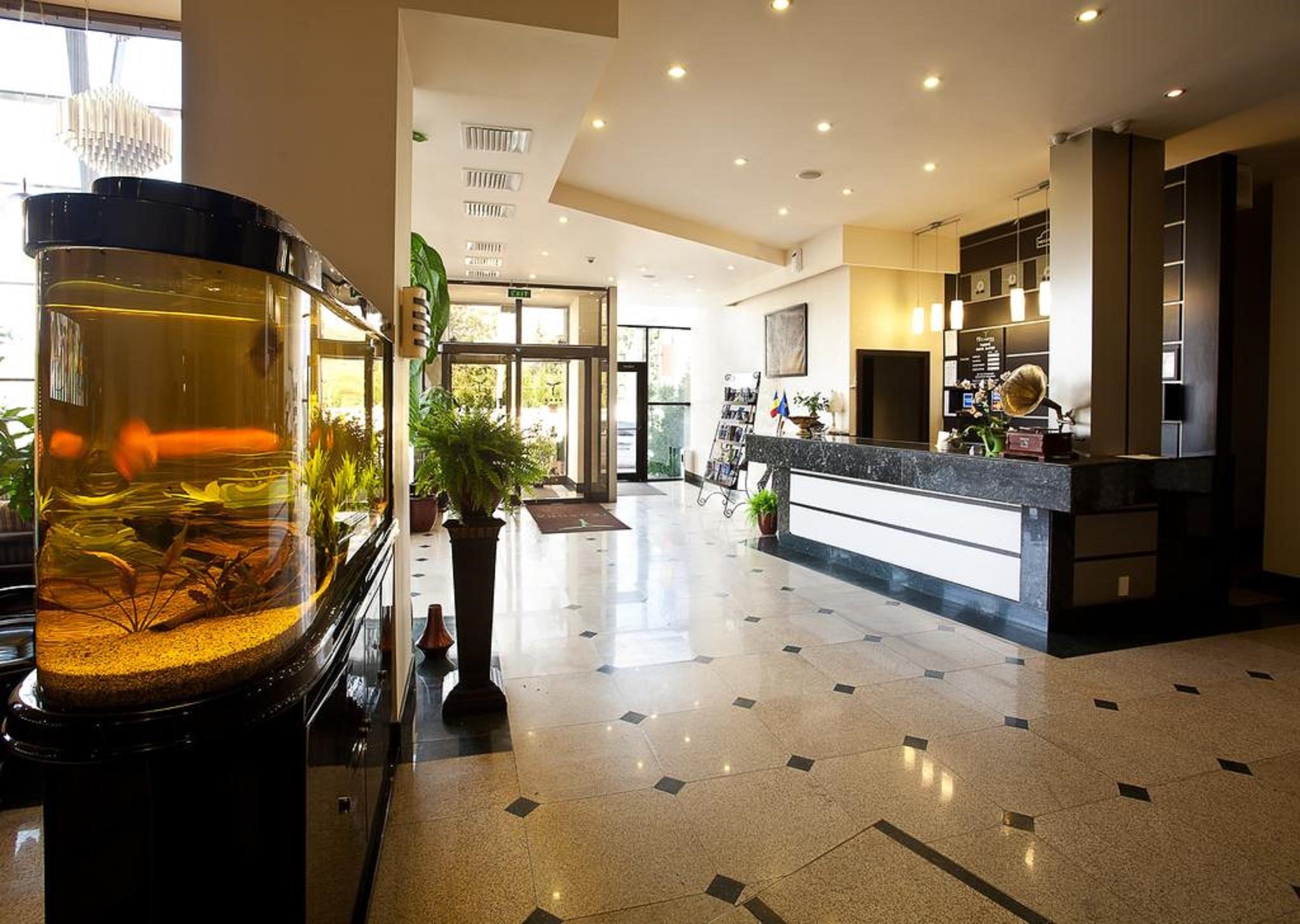Hotel Tecadra Pipera Екстер'єр фото