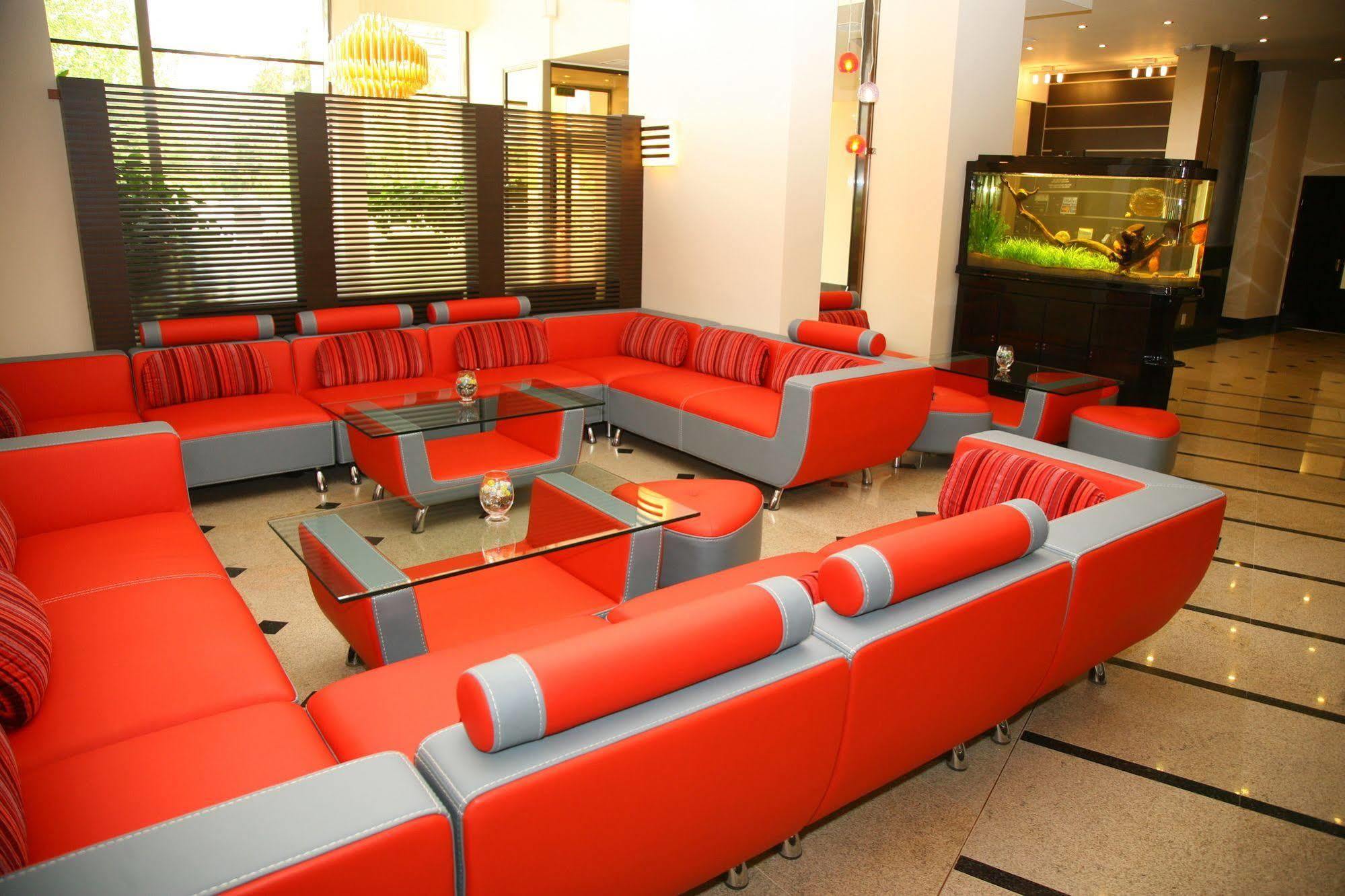 Hotel Tecadra Pipera Екстер'єр фото